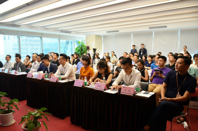 深耕“共享經(jīng)濟(jì)+信息發(fā)布+大數(shù)據(jù)”，引領(lǐng)防走失穿戴設(shè)備新時(shí)代